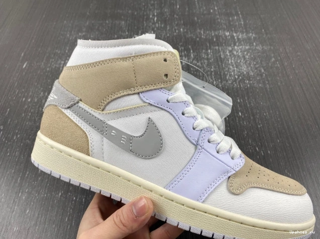  Craft 1  Tech DM9652-120 Grey Mid SE Jordan 1027